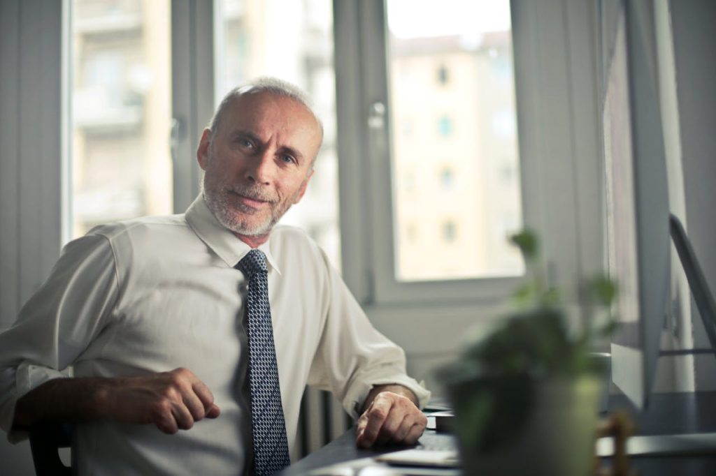 Gestire il Team Aziendale: Consigli Pratici per una Leadership Efficace
